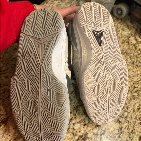 Nike JA 1 'Light Smoke Grey' Limited Edition 2023 - Picture 8 of 10